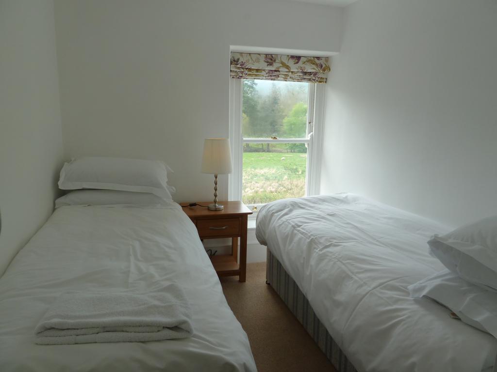 Bronfelin & Troed-Y-Rhiw Holiday Cottage 슬란티드웰즈 외부 사진