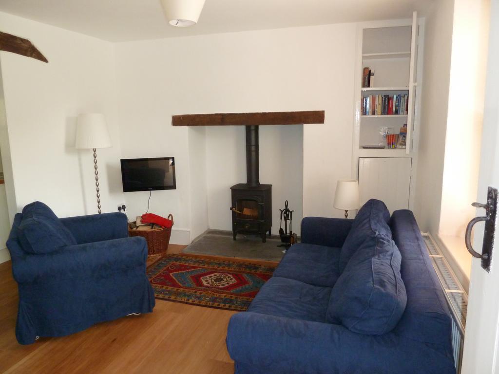 Bronfelin & Troed-Y-Rhiw Holiday Cottage 슬란티드웰즈 외부 사진