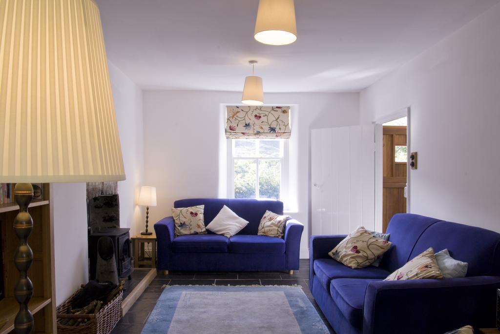 Bronfelin & Troed-Y-Rhiw Holiday Cottage 슬란티드웰즈 외부 사진